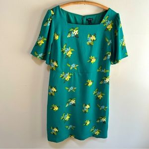 Ann Taylor ~Green Floral Crepe Sheath Dress in size 8